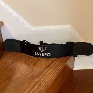 Black Weightlifting Arm Blaster